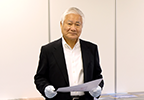 野町和嘉 氏