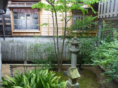 覗き防止か