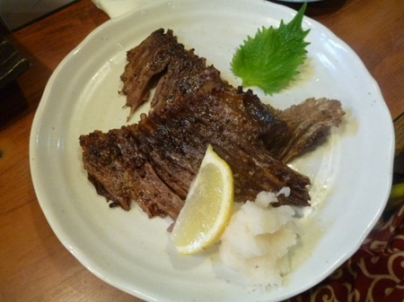 背びれの下部