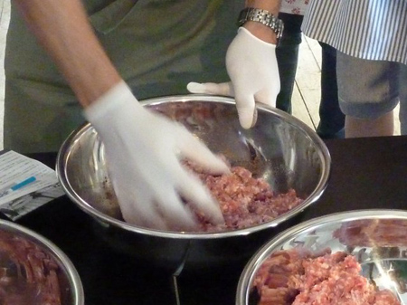 豚挽肉