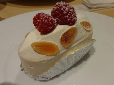 イデミスギノ