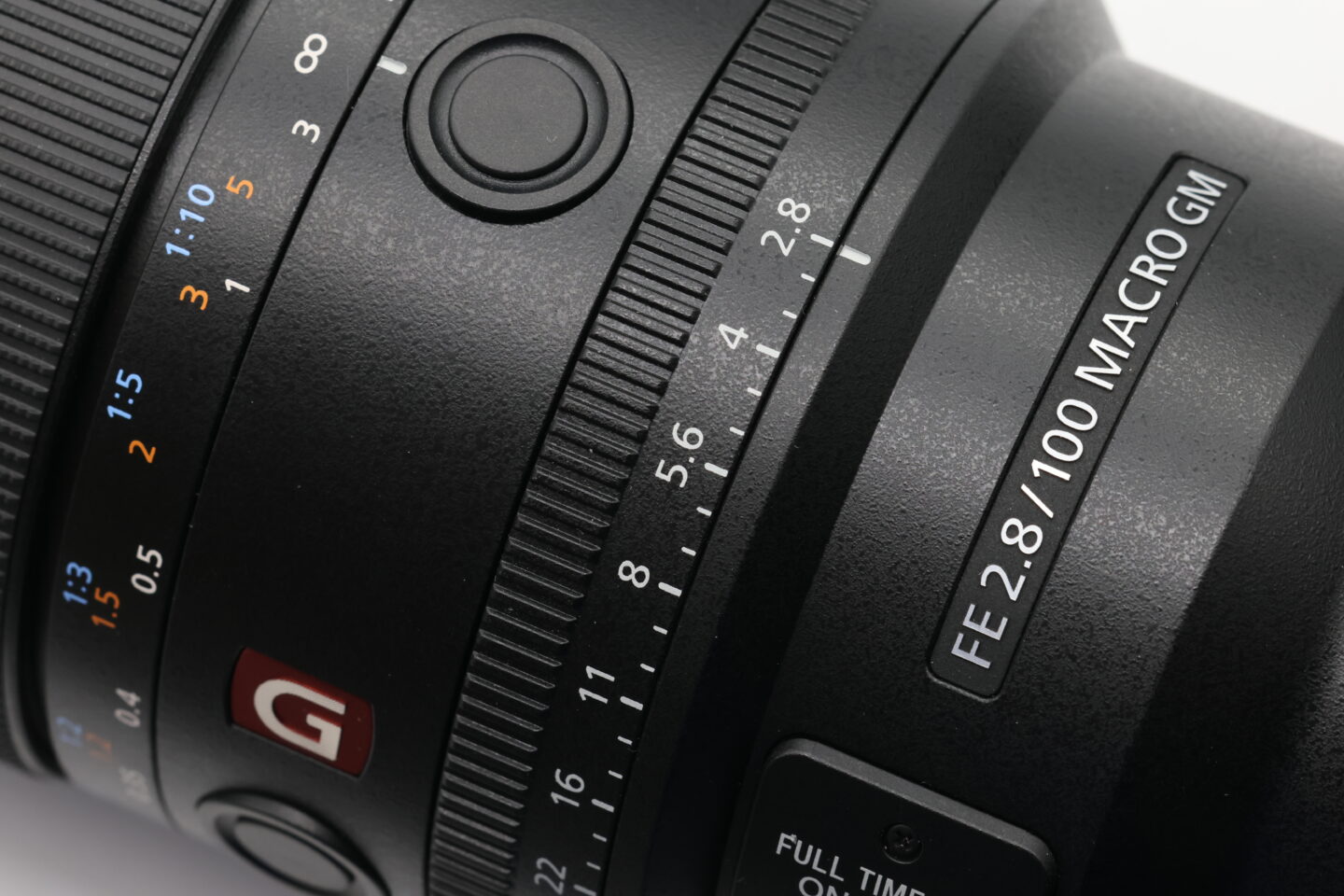 テレコンが使えて撮影の自由度が広がるマクロレンズ、ソニー「FE 100mm F2.8 Macro GM OSS」