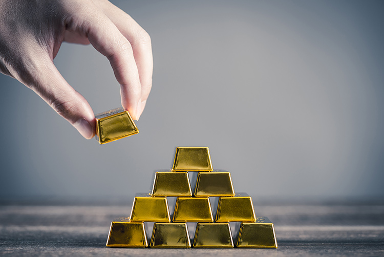 金投資はおすすめしない？管理コストや「手元に残らない」リスクをプロが解説